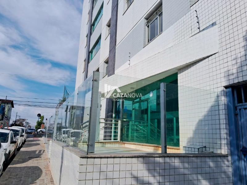 Apartamento alto padrão de 04 quartos e 04 vagas no Caiçara