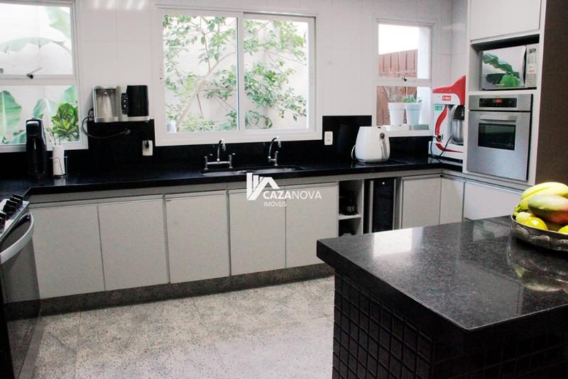 Casa à venda com 606m², 5 quartos e 8 vagas no Bandeirantes BH
