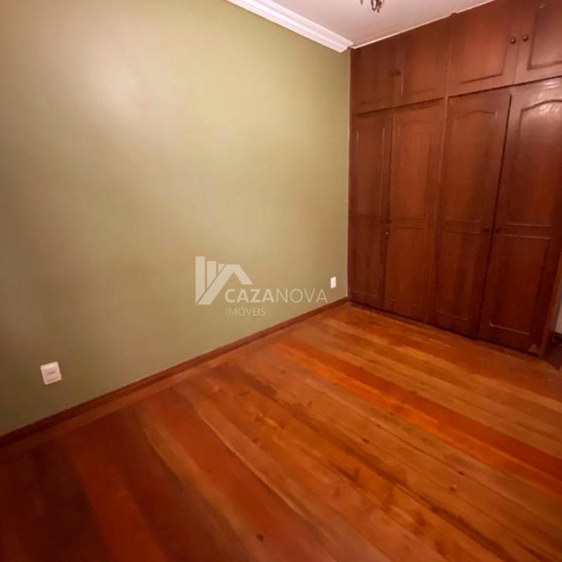 Casa  colonial  três quartos suíte para venda no Caiçara !